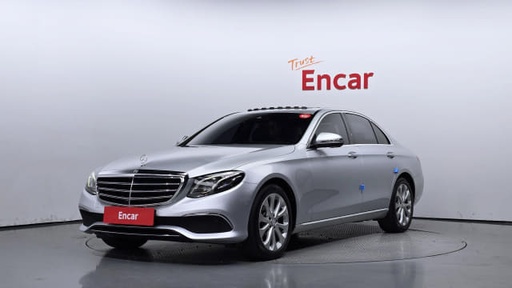 2017 MERCEDES-BENZ E-Class