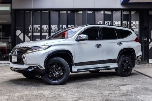 2019 MITSUBISHI Pajero