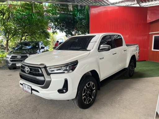 2021 TOYOTA Hilux