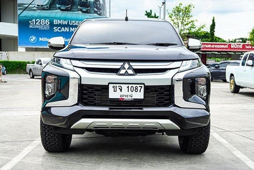 2021 MITSUBISHI Triton