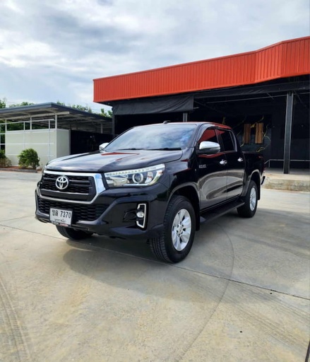 2018 TOYOTA Hilux