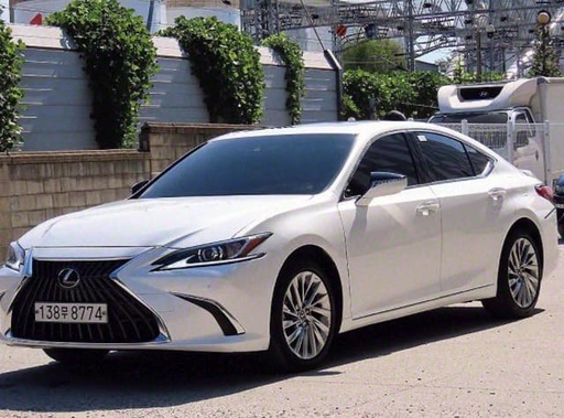 2023 LEXUS ES