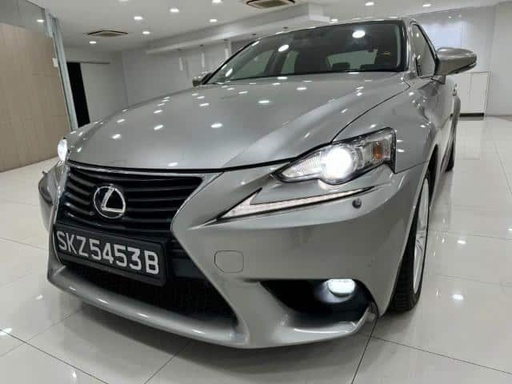 2016 LEXUS IS