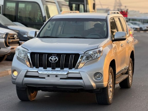 2017 TOYOTA Prado