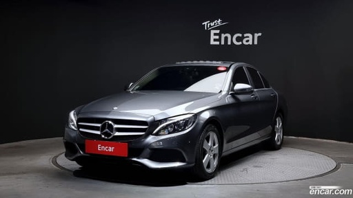 2017 MERCEDES-BENZ C-Class