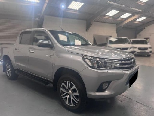 2018 TOYOTA Hilux