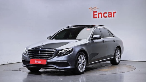 2017 MERCEDES-BENZ E-Class