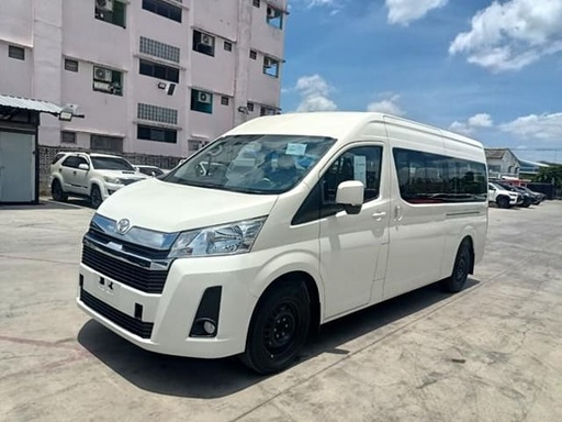 2024 TOYOTA Hiace Commuter