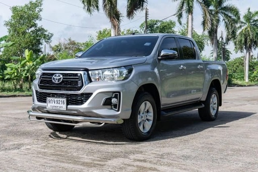 2019 TOYOTA Hilux, 