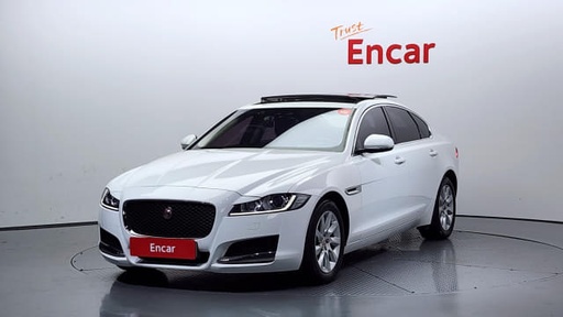 2017 JAGUAR XF, 