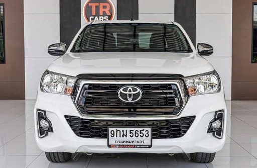 2020 TOYOTA Hilux