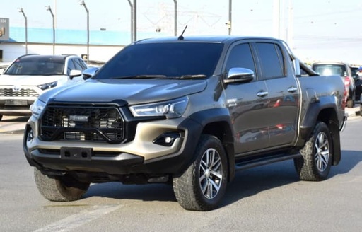 2018 TOYOTA Hilux