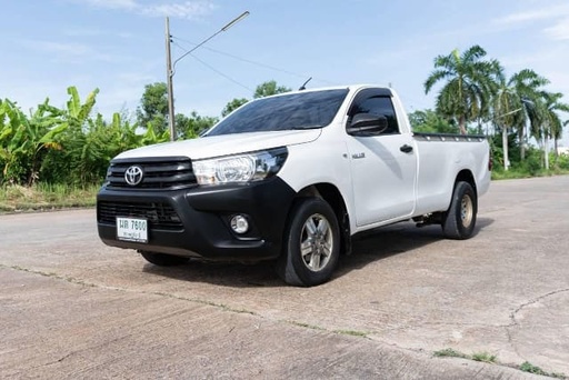 2018 TOYOTA Hilux