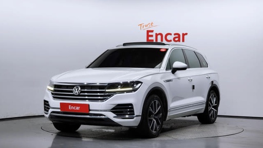 2020 VOLKSWAGEN Touareg