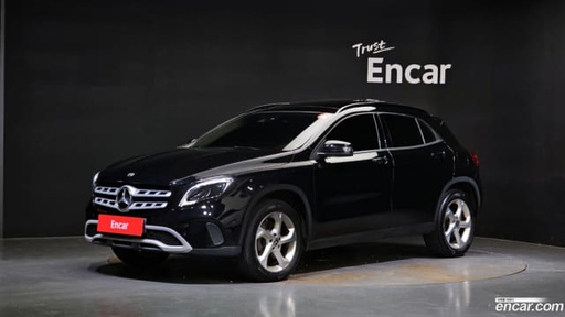 2018 MERCEDES-BENZ GLA-Class