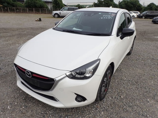 2016 MAZDA Demio