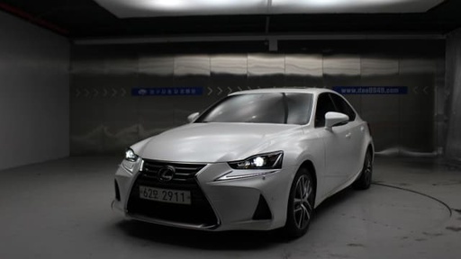 2018 LEXUS IS, 