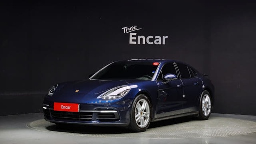 2018 Porsche Panamera