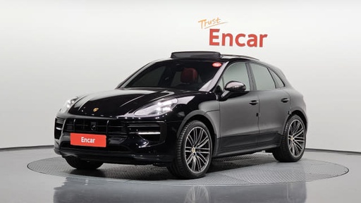 2021 Porsche MACAN