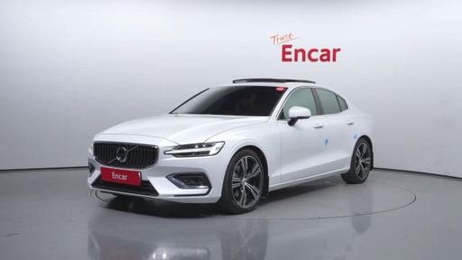 2020 VOLVO S60