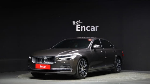 2023 VOLVO S90