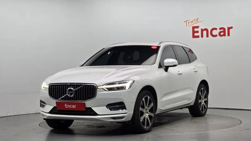 2020 VOLVO XC60