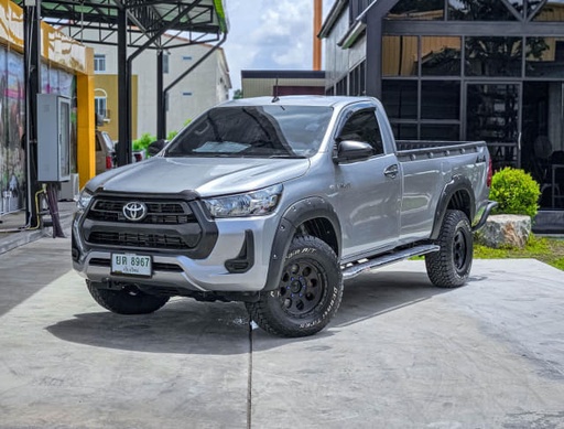 2021 TOYOTA Hilux