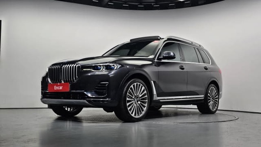 2022 BMW X7