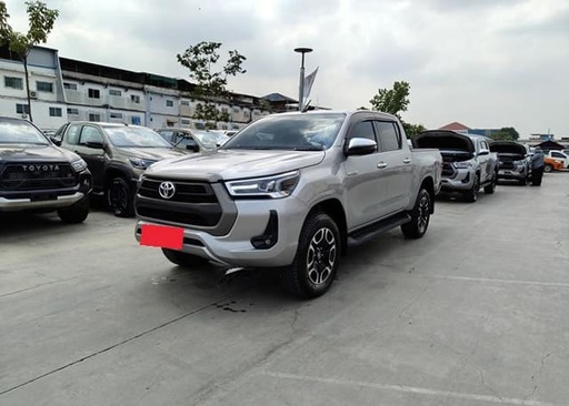 2020 TOYOTA Hilux, 