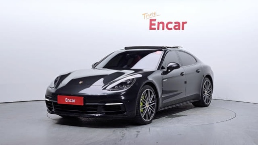 2020 Porsche Panamera