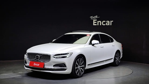 2023 VOLVO S90