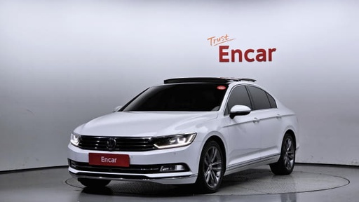 2018 VOLKSWAGEN Passat
