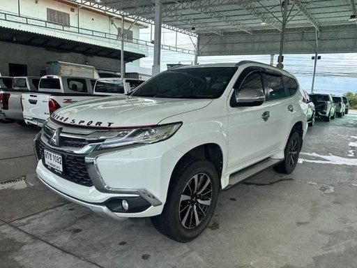 2018 MITSUBISHI Pajero