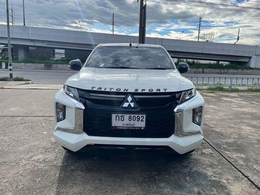 2022 MITSUBISHI Triton