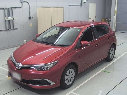 2016 TOYOTA Auris