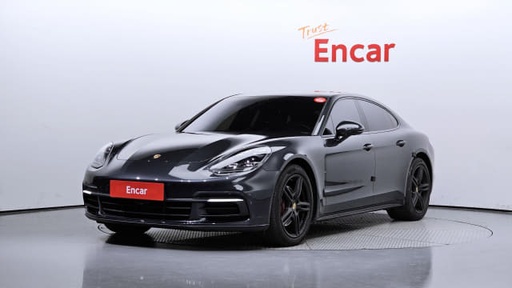 2018 Porsche Panamera