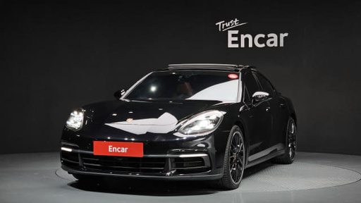 2018 Porsche Panamera