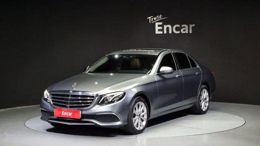 2020 MERCEDES-BENZ E-Class