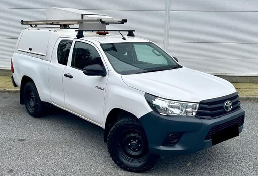 2018 TOYOTA Hilux