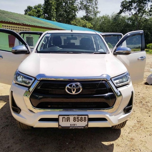 2022 TOYOTA Hilux