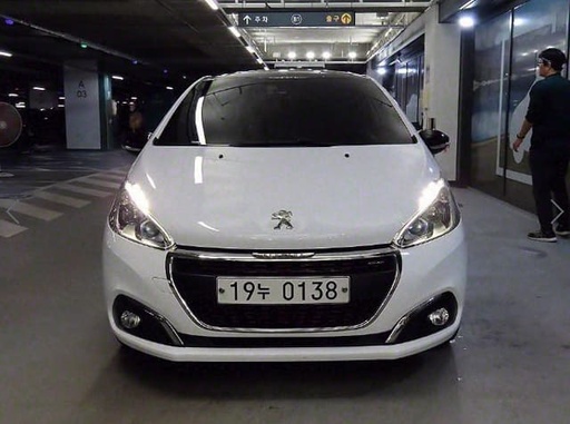 2017 PEUGEOT 208