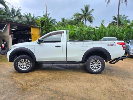 2018 MITSUBISHI Triton