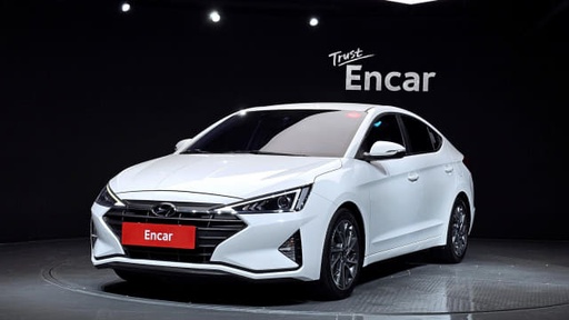 2018 HYUNDAI Avante (Elantra)