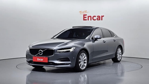 2018 VOLVO S90