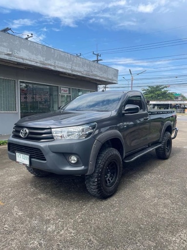 2020 TOYOTA Hilux