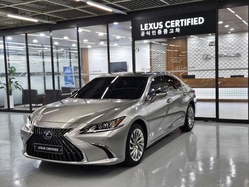 2022 LEXUS ES