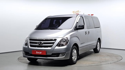 2017 HYUNDAI Grand Starex