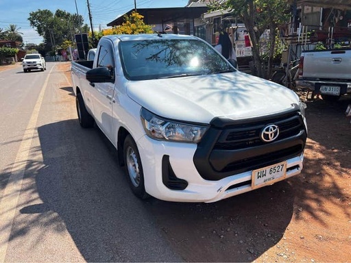 2020 TOYOTA Hilux