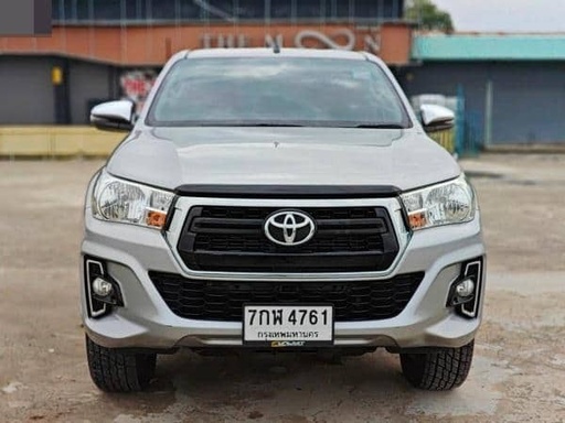 2018 TOYOTA Hilux