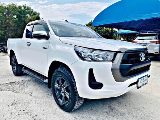 2021 TOYOTA Hilux